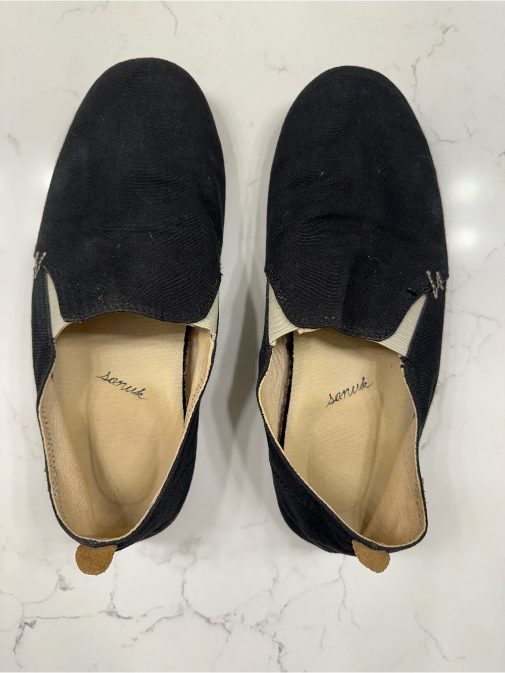 Sanuk Women’s Slip-On Casual Shoes in Black - size 7.5